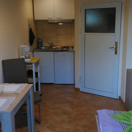 Freude Daniela Ferienzimmer 1 2 Ückeritz